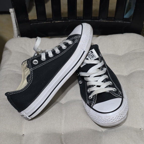 Converse All Star Black & White Low Top Sneakers 7W Used Good Conditions - Picture 2 of 7